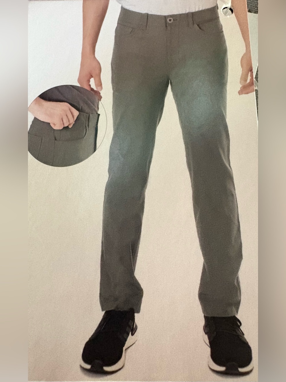 Karbon Classics Straight-Leg Dress Pants in Charcoal Gray. Size 30x34